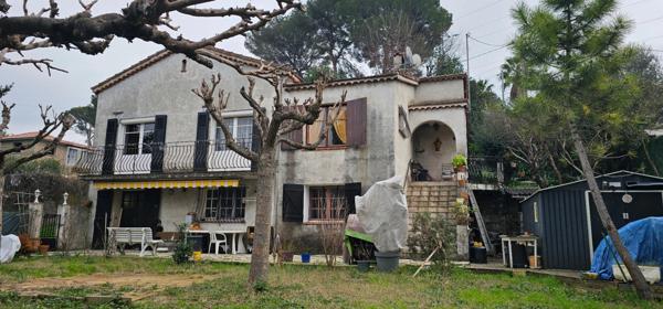 Maison à vendre 157m2-6 pièces- MOUGINS (06) proche toutes commodités