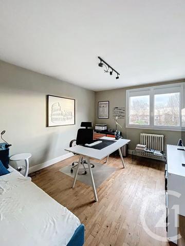 Maison à vendre  4 pièces - 87,06 m 2   GERZAT  - 63