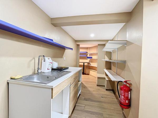 73000 CHAMBERY - MURS LIBRES,  Local commercial 500 m²