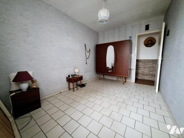 Plain-pied individuel, 4 chambres, sous-sol, jardin