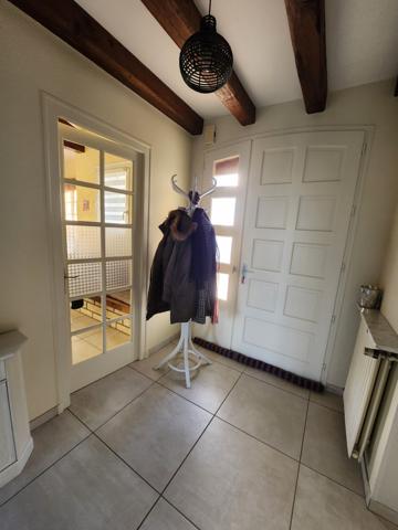 Sainte-Gemme-la-Plaine (85400) Maison avec accès plain-pied et sous-sol complet de 100m2