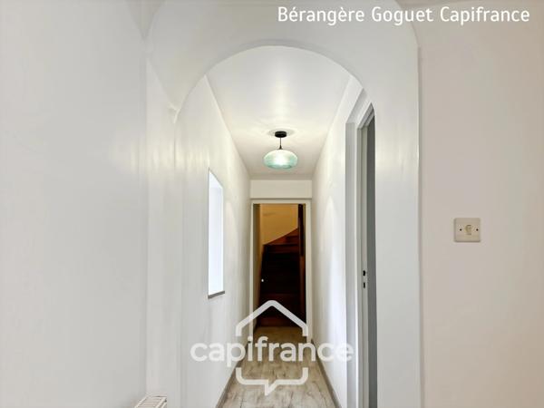 Maison à vendre 8 pièces MONTBIZOT (72)