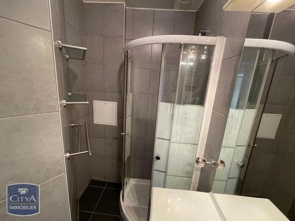 Appartement à louer 2 pièces 43.66m²