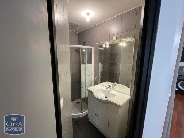 Appartement à louer 2 pièces 43.66m²