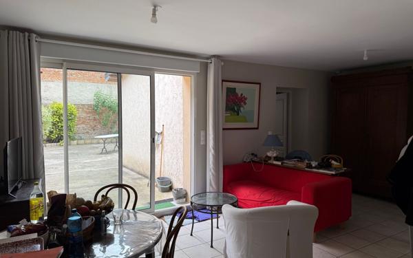 Maison à vendre    2 pièces •  Guise