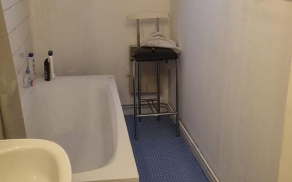 Maison à vendre    2 pièces •  Guise