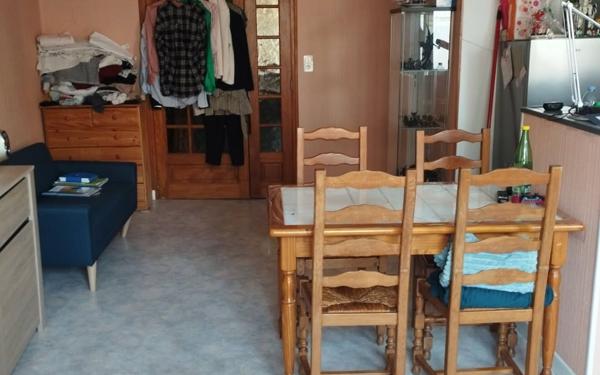 Maison à vendre    2 pièces •  Guise