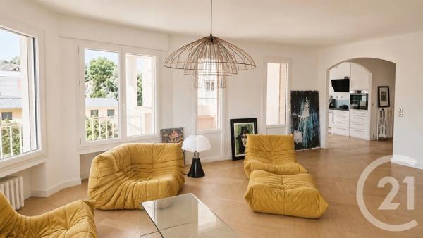 Appartement T4 à vendre  5 pièces - 120 m 2   CHAMBERY  - 73