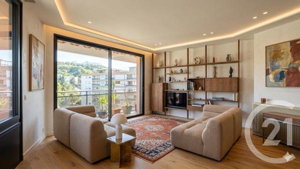 Appartement T4 à vendre  5 pièces - 120 m 2   CHAMBERY  - 73