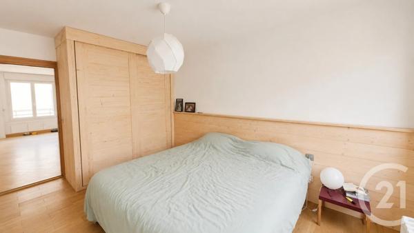 Appartement T4 à vendre  5 pièces - 120 m 2   CHAMBERY  - 73