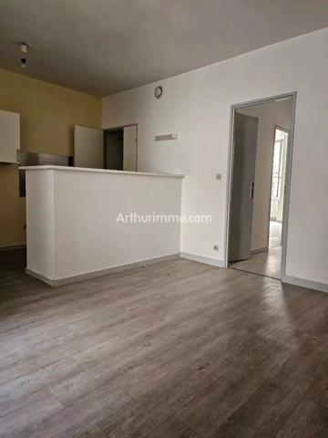 Location Appartement 3 pièces 56 m2 à Lons-le-Saunier