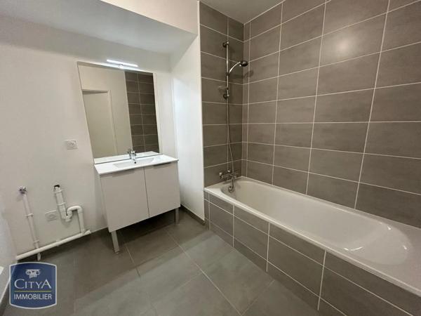 Appartement à louer 3 pièces 59.3m²