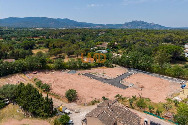 Puget-sur-Argens (83480) - Terrains Constructibles