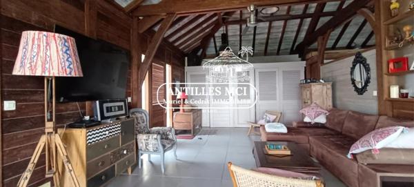 Villa d’Exception avec Vue Panoramique sur les Îlets – Trois-Îlets