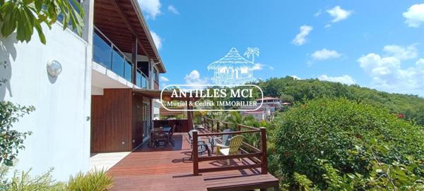 Villa d’Exception avec Vue Panoramique sur les Îlets – Trois-Îlets