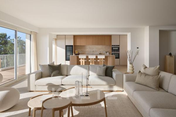 Appartement entièrement rénové avec vue mer panoramique