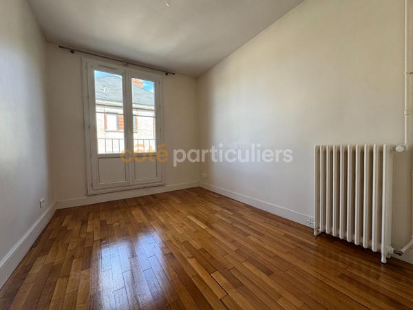 Vente
                Appartement41,16 m² - 2 Pièces -
                    ORLEANS (45000)