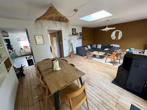 Maison de ville à vendre à Wambrechies dans le Nord (59118), ref : LC918