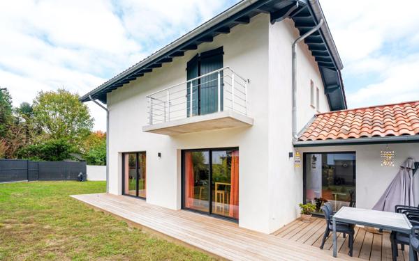Maison à vendre    4 pièces • 116,13 m2 Anglet