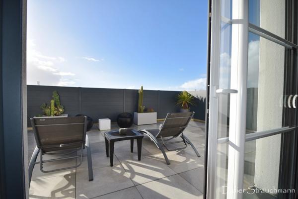 Dpt Charente Maritime (17), à vendre proche de LA ROCHELLE maison P5 de 168 m² - Terrain de 3 126,00 m²