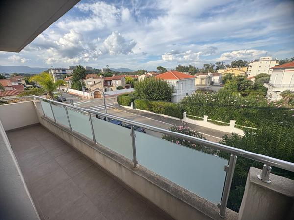 Appartement Villeneuve-loubet 3 pièce(s)