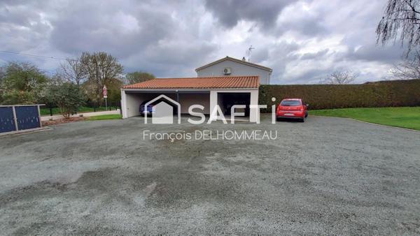 Propriété d’Exception à Mouilleron-le-Captif avec espace bien-être, pool house, atelier Eiffel 200m2