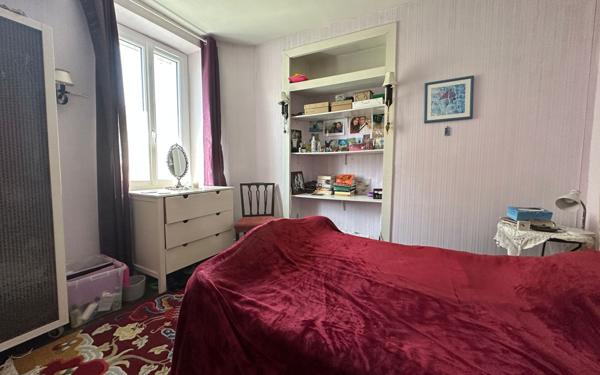 Maison à vendre    5 pièces •  Quillan