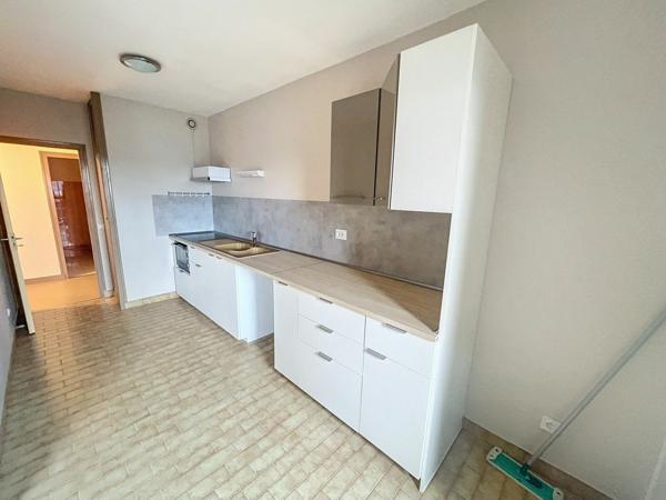Appartement à louer  1 pièce • 45 m2 Romorantin-Lanthenay