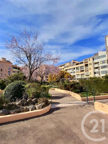 Appartement Studio à vendre  1 pièce - 21,44 m 2   FREJUS  - 83