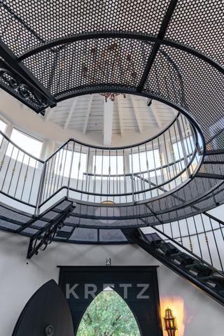 Palais au coeur du var