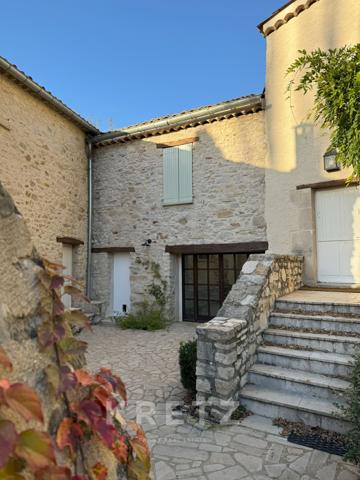 Moulin entièrement rénové avec SPA