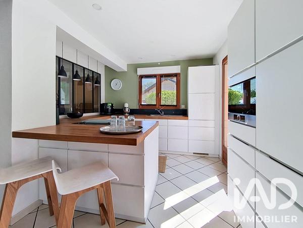 Maison (prestige) à vendre 8 pièces 187 m² Valleiry
