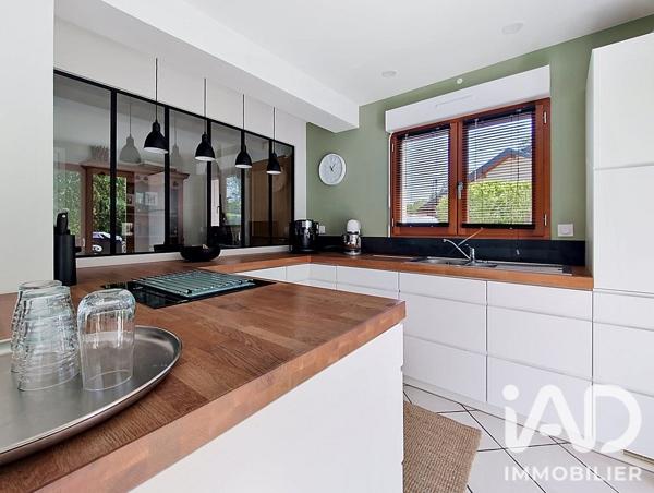 Maison (prestige) à vendre 8 pièces 187 m² Valleiry