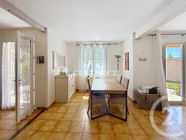 Maison à vendre  5 pièces - 94 m 2   AUBAGNE  - 13