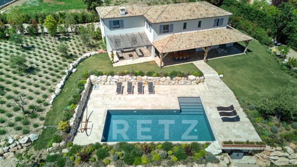 Propriété provençale- Domaine privé- Roquefort-les-pins