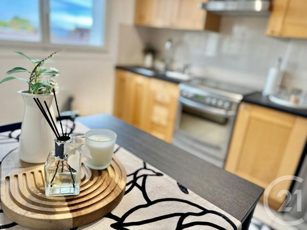 Appartement F3 à vendre  3 pièces - 59,38 m2 PIERRELAYE - 95