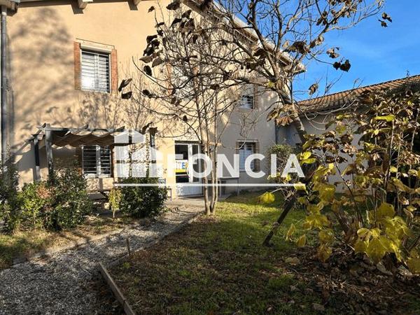 Location Local commercial 9 pièces 220 m² - 21 chemin de la Serp Castres 81100