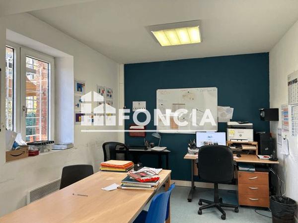 Location Local commercial 9 pièces 220 m² - 21 chemin de la Serp Castres 81100