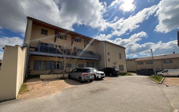 Appartement à vendre    2 pièces •  Miribel