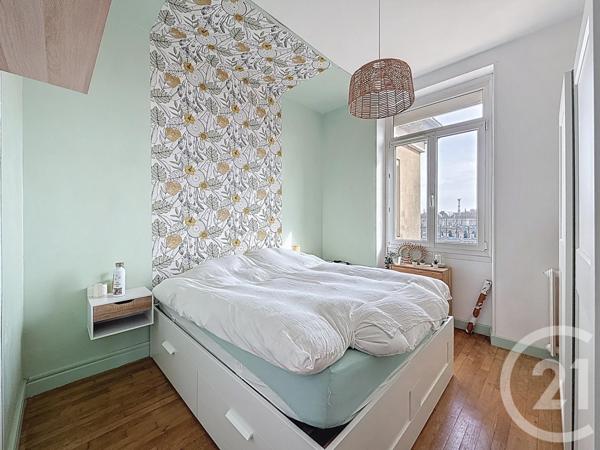 Appartement F3 à vendre  3 pièces - 70 m2 CHENOVE - 21