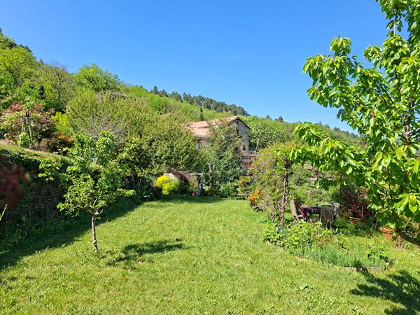Propriété au calme