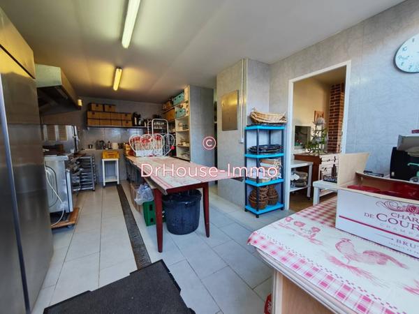 Commerce à vendre 12 pièces de 405 m²
