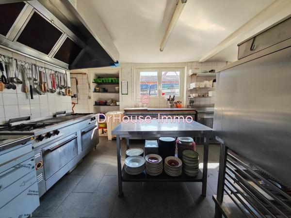 Commerce à vendre 12 pièces de 405 m²