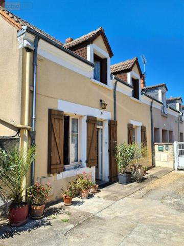 Maison à vendre à Saint-Maur dans l'Indre (36250), ref : 11807/394