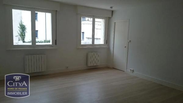 Appartement à louer 2 pièces 53.12m² Valenciennes (59300)