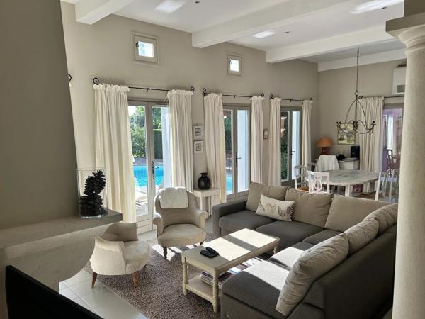 Golf de Pont Royal, maison de charme plain pied direct le fairway