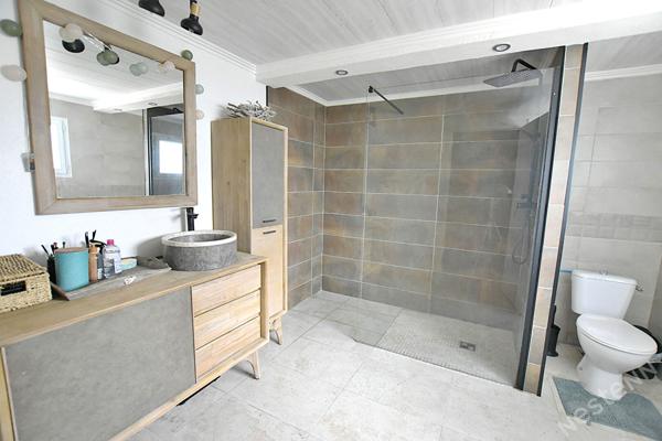 Charmante maison à vendre à Bergerac - 5 chambres et grand séjour !