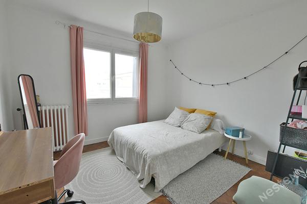 Charmante maison à vendre à Bergerac - 5 chambres et grand séjour !