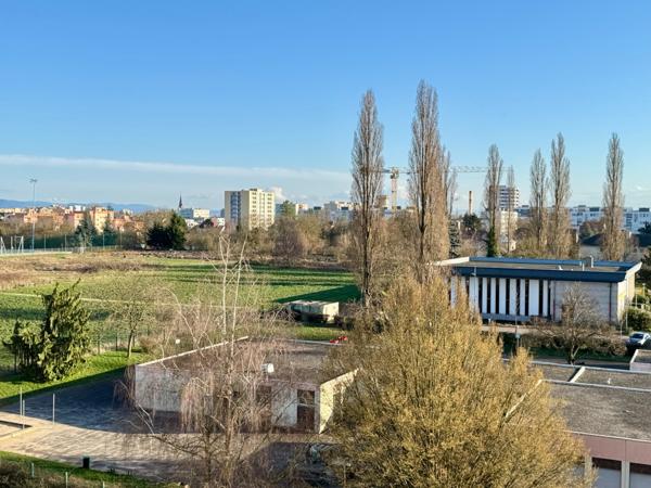 Appartement - 4 pièces - 81 m²