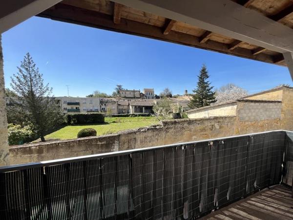 Immeuble 314 000 € Castillon-la-Bataille 230 m² DPE C